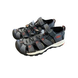 Keen Little Kids Newport Sandal Shoes Size 2 Waterproof Outdoor Washable Gray